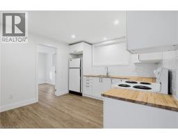 24 Briarwood Crescent Unit# 2, Hamilton, ON L9C4B9 Photo 6