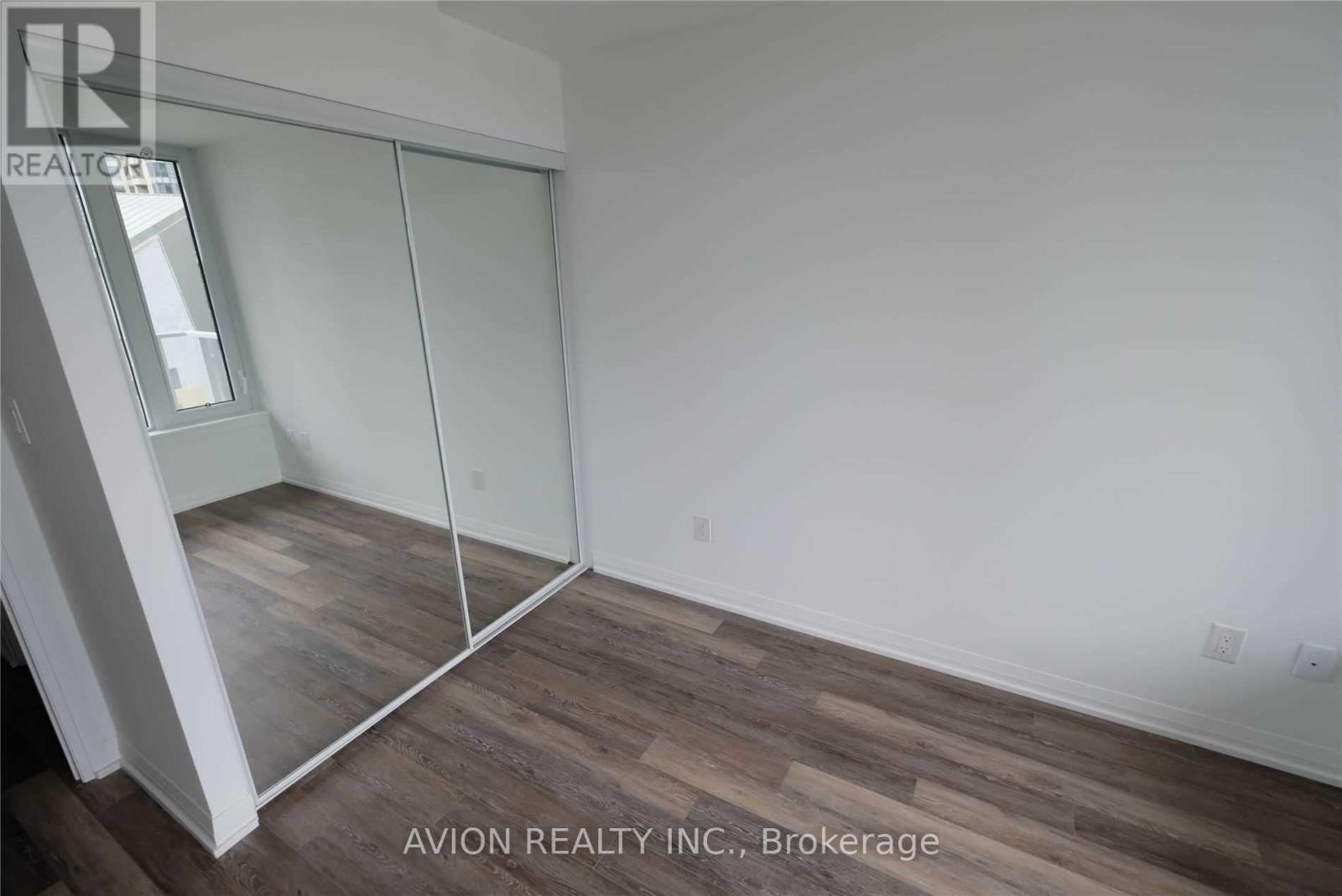 517 - 75 CANTERBURY PLACE, Toronto (Willowdale West) — photo 7