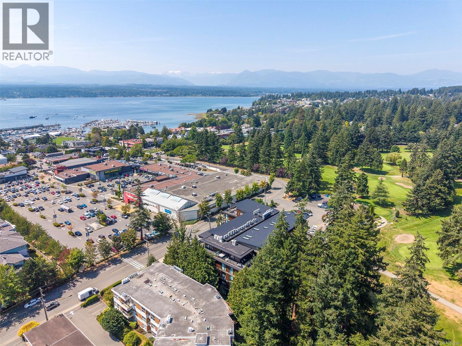 #208 1700 Balmoral Ave - 37