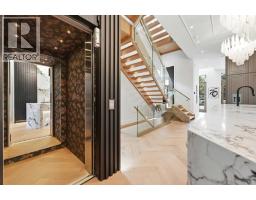 2pc Bathroom - 1218 8 Avenue Se, Calgary, AB T2G0M7 Photo 18