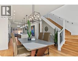 1906 43 Avenue SW - photo 10