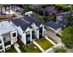 1906 43 Avenue SW - photo 37