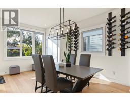 1906 43 Avenue SW - photo 11