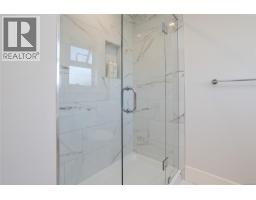 10372 Resthaven Dr, Sidney, BC V8L3H3 Photo 22