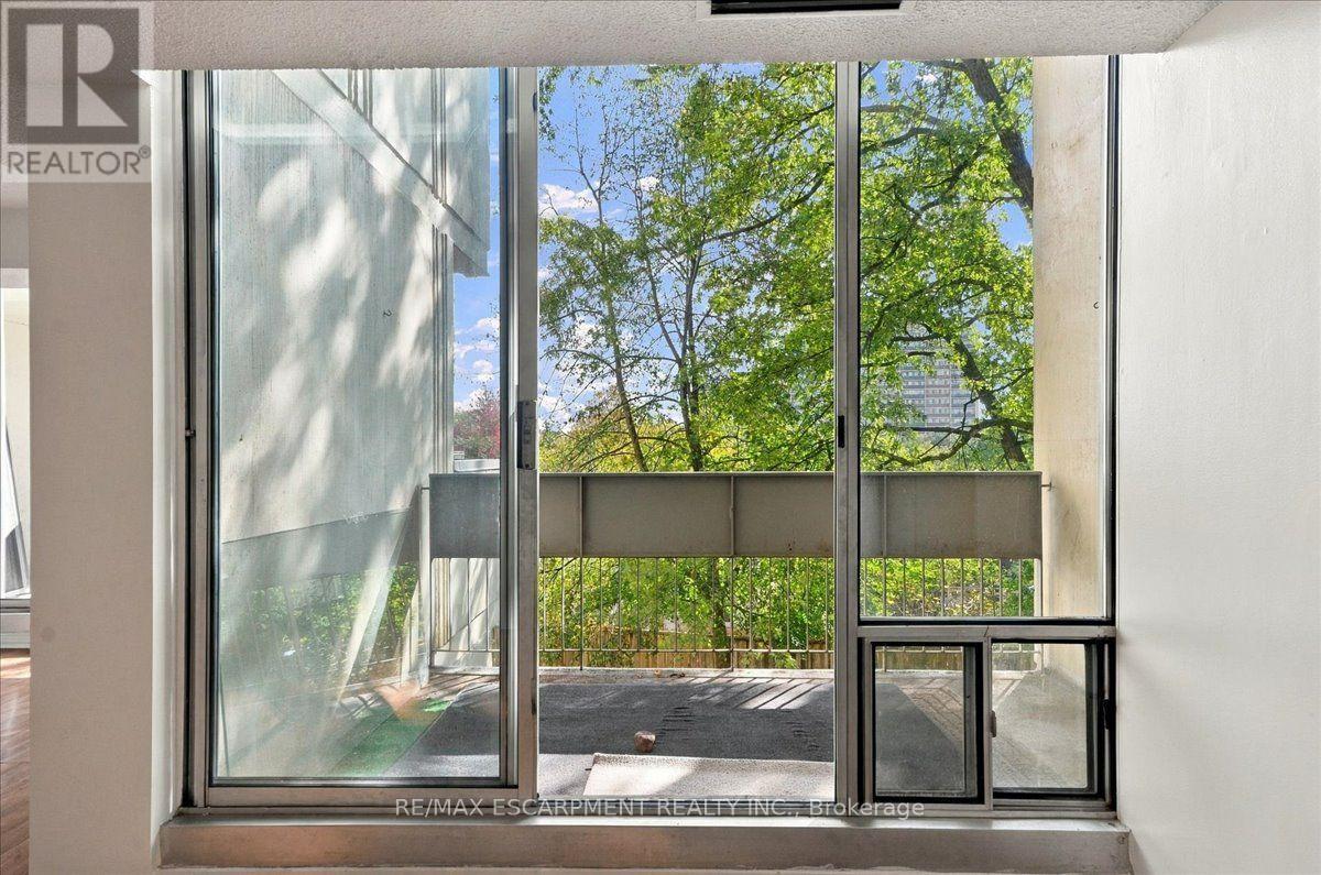 322- 1300 Marlborough Court, Oakville, ON photo 18