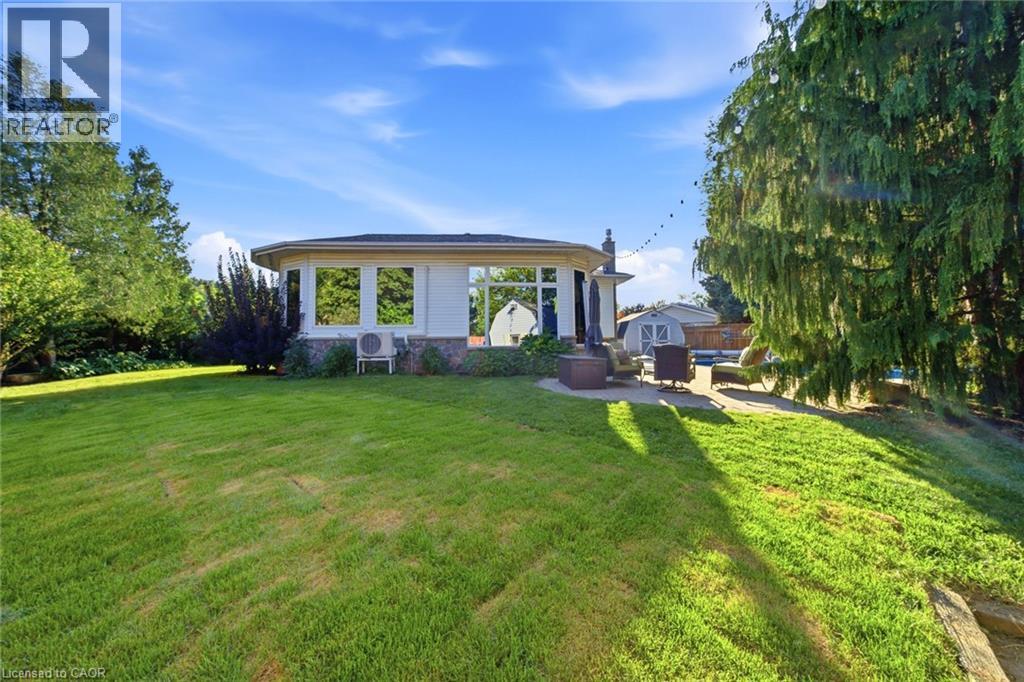 16 Redwood Court — photo 37