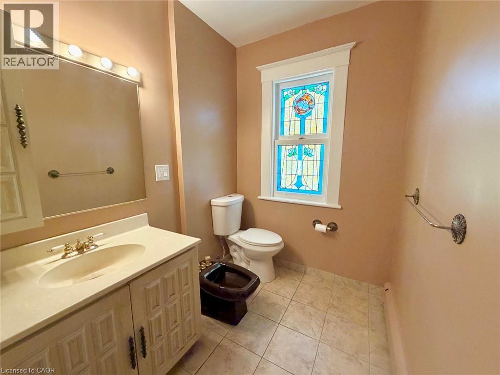 241 MACNAB Street S Unit# Unit 2, Hamilton — photo 11
