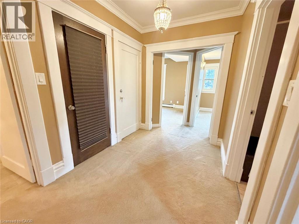 241 MACNAB Street S Unit# Unit 2, Hamilton — photo 8