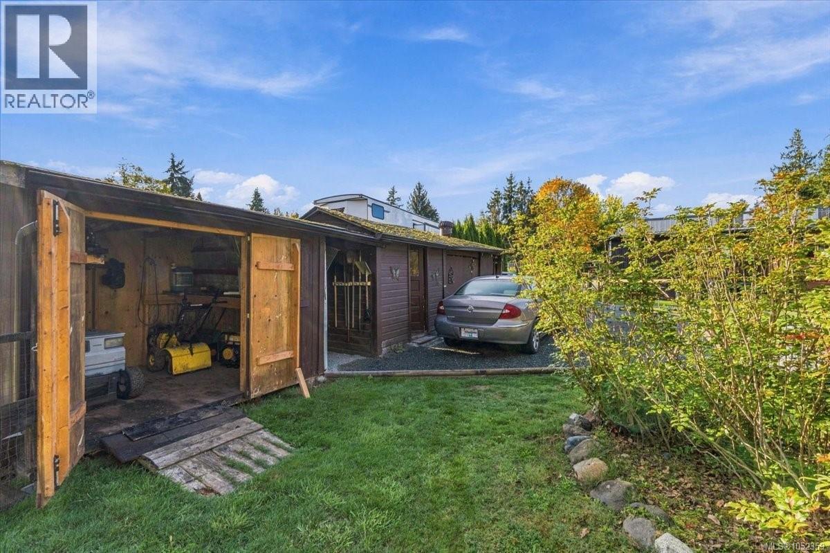 944 POPLAR Way - 11