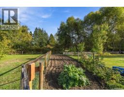 944 Poplar Way, Qualicum Beach, BC V9K1V8 Photo 29