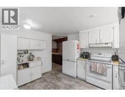 Entrance - 944 Poplar Way, Qualicum Beach, BC V9K1V8 Photo 8