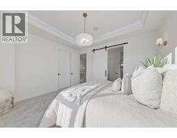 8134 47 Avenue NW - photo 26