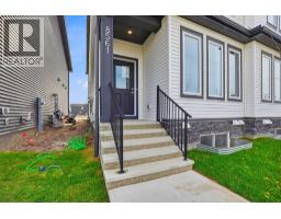 8561 Huxbury Drive NE - photo 3