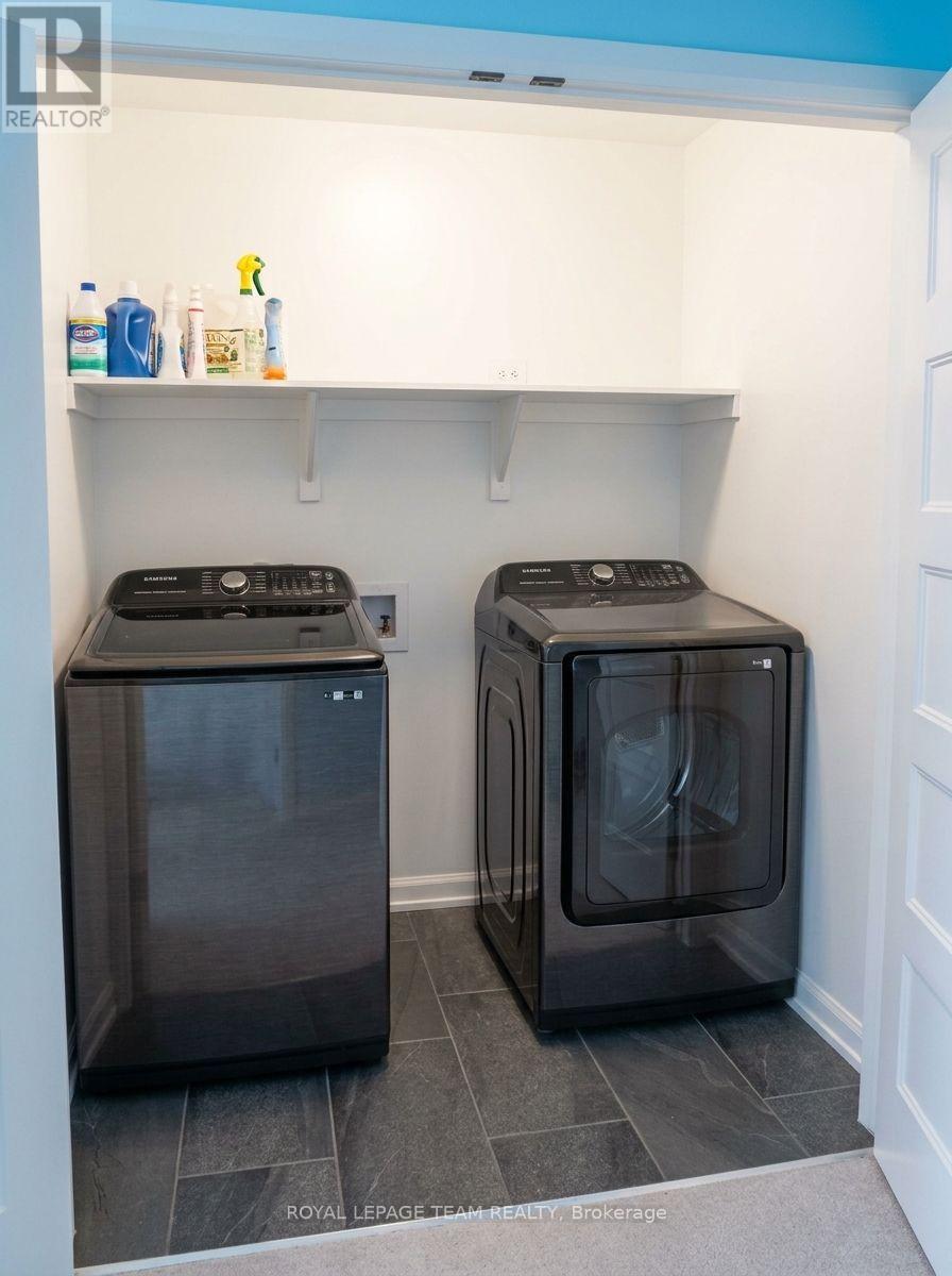 510 CHAMBORD STREET E - 26