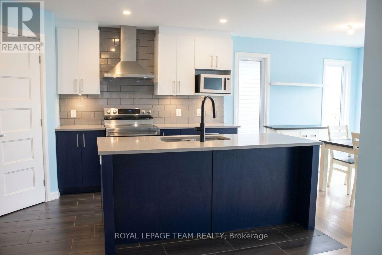 510 CHAMBORD STREET E, Alfred and Plantagenet — photo 9