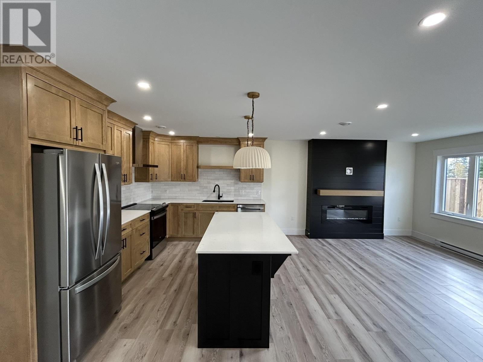 55 Airfield Court - 8