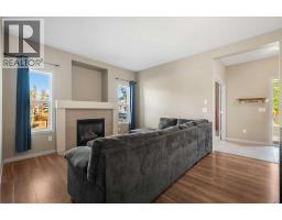 Bedroom - 116 Drake Landing, Okotoks, AB T1S0H4 Photo 9
