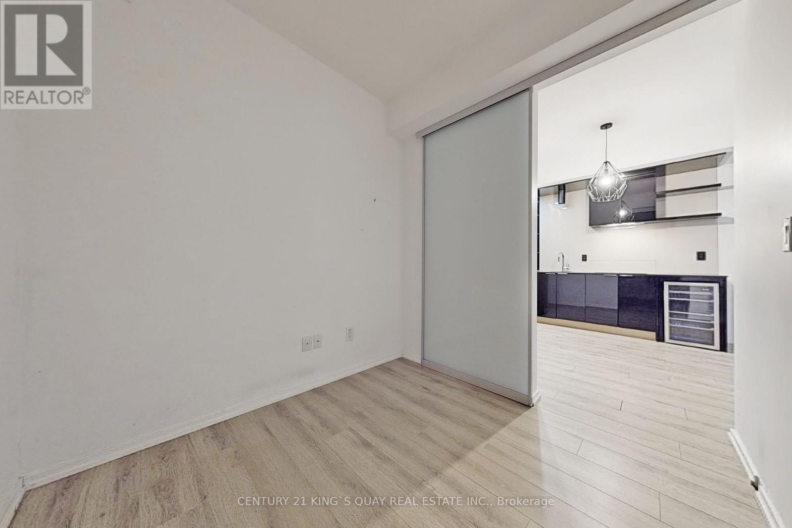 #1409 70 TEMPERANCE STREET - 27