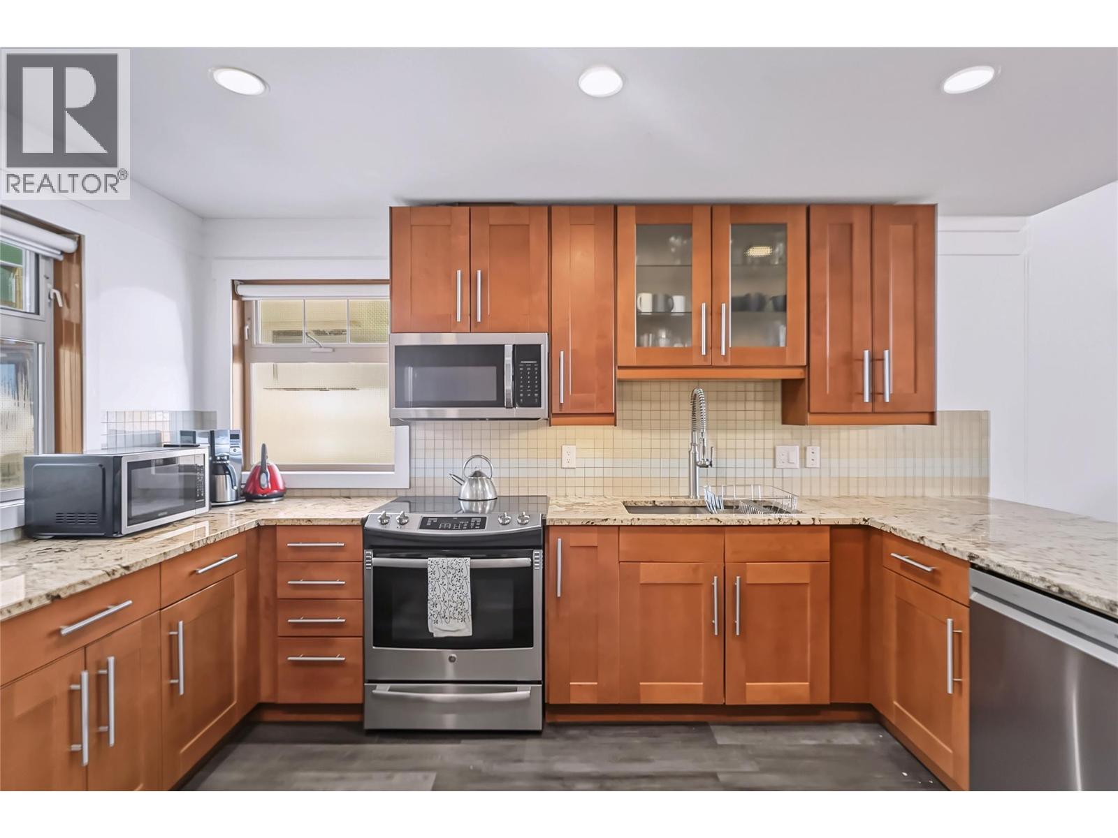 #406 5030 Snowbird Way - 10