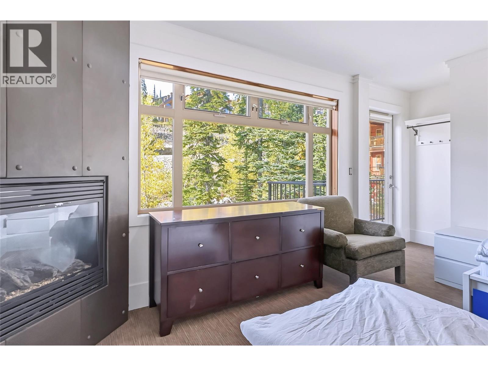 5030 Snowbird Way Unit# 406, Big White