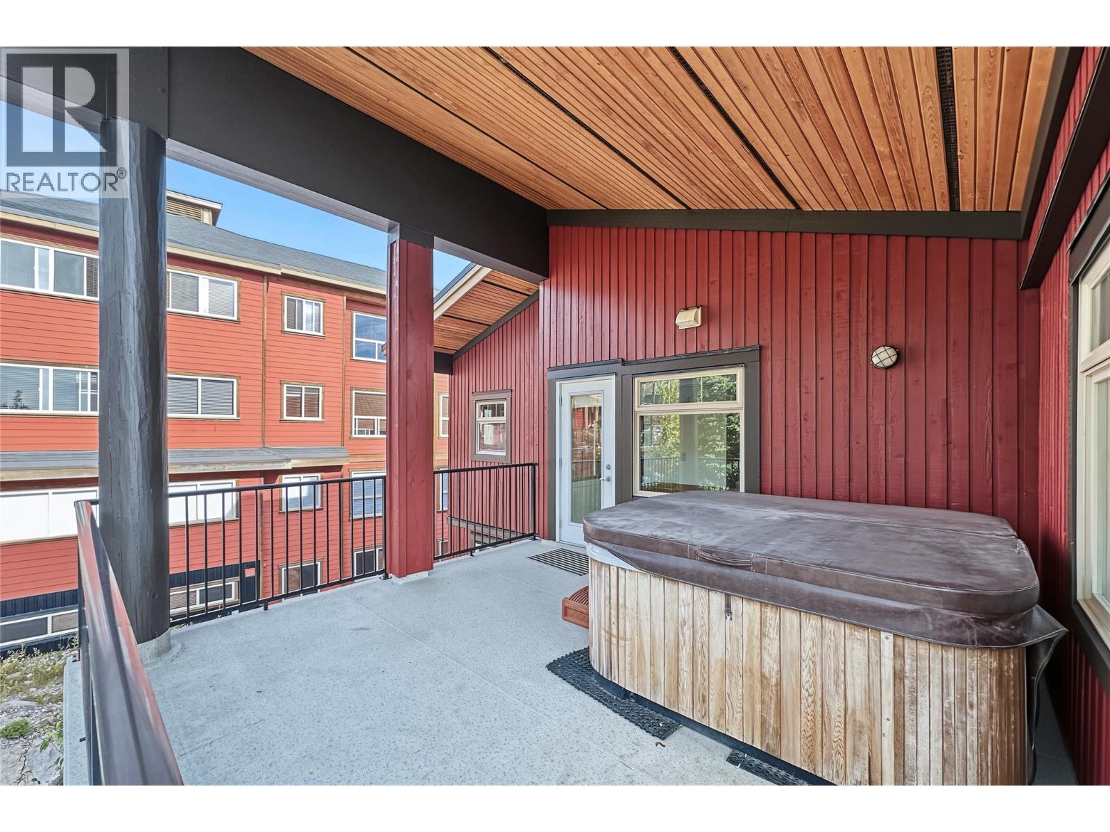 5030 Snowbird Way Unit# 406, Big White