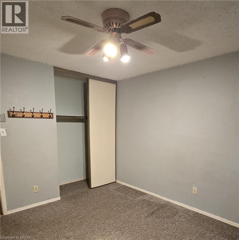 11 Debby Crescent — photo 16