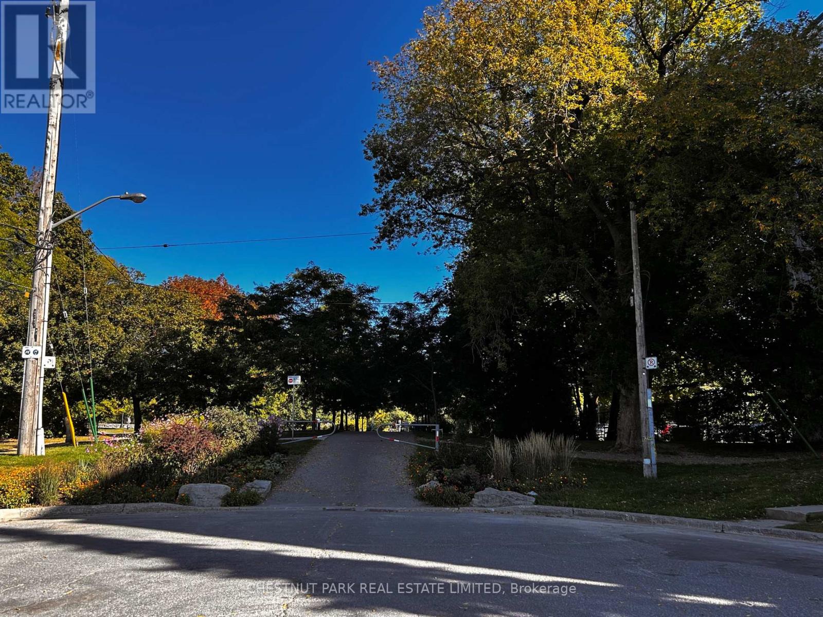 4 Superior Avenue — photo 15