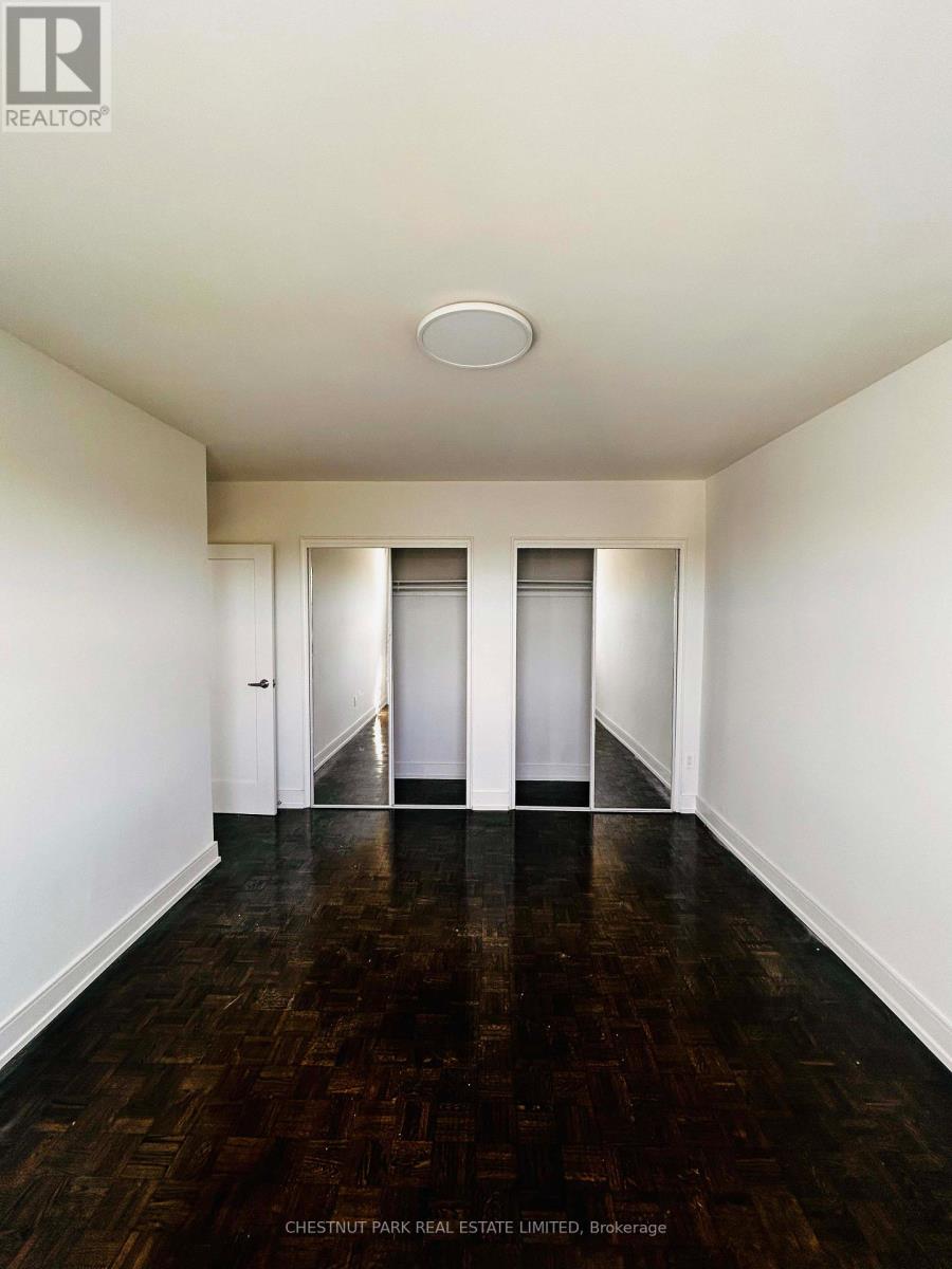 4 Superior Avenue — photo 7