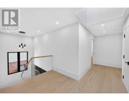 2052 Redan Drive, Mississauga, ON L4Y1N8 Photo 14