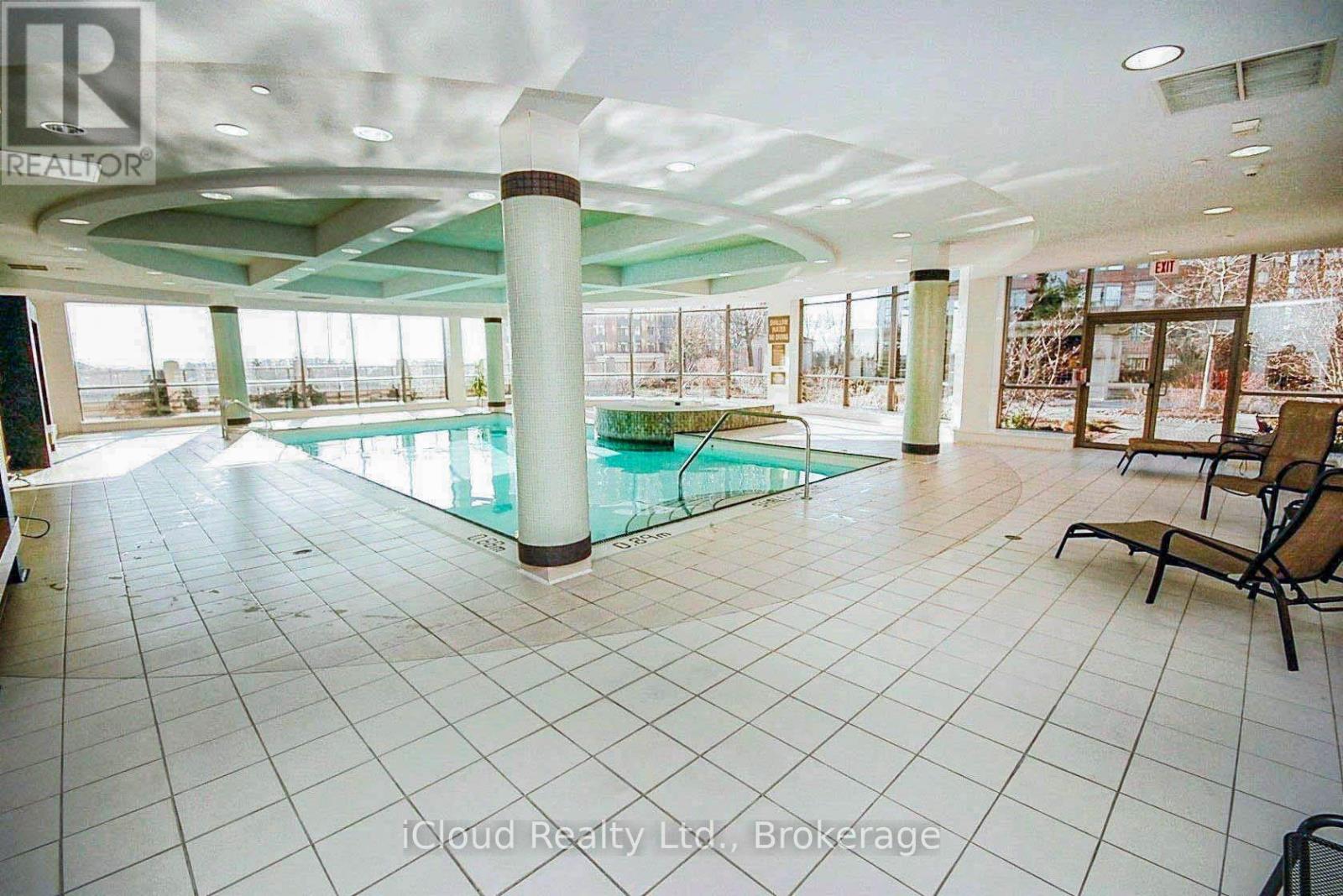2521- 3888 Duke Of York Boulevard, Mississauga, ON photo 10