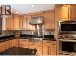 39 3939 Indian River Drive, North Vancouver, BC V7G2P6 Photo 10