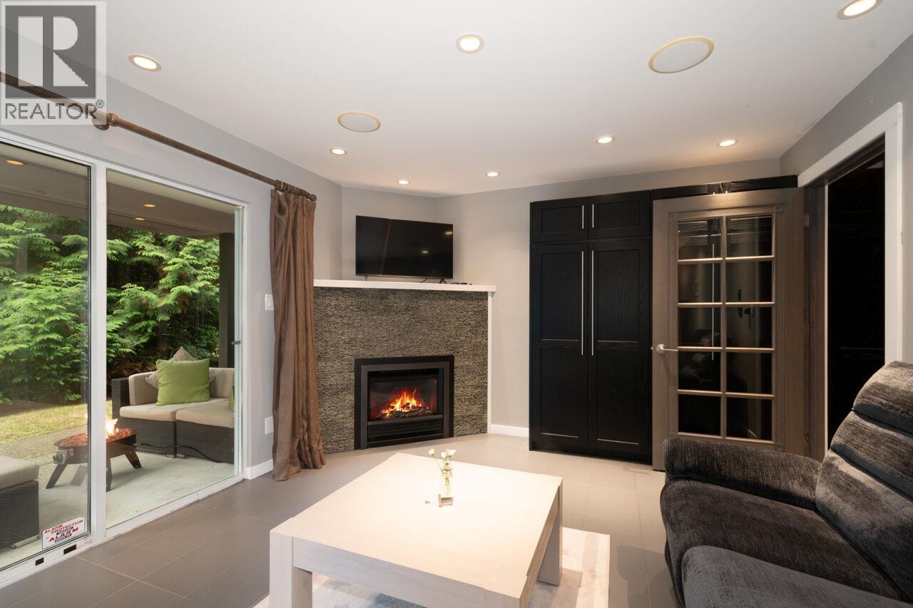 39 3939 INDIAN RIVER DRIVE, North Vancouver - Image 1