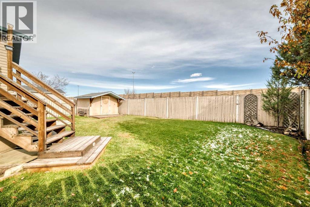 106 Elizabeth Way SE - 32