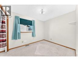 106 Elizabeth Way SE - photo 19