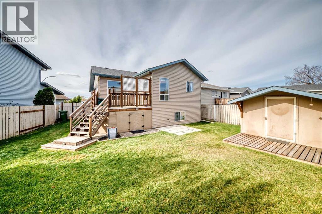 106 Elizabeth Way SE - 35