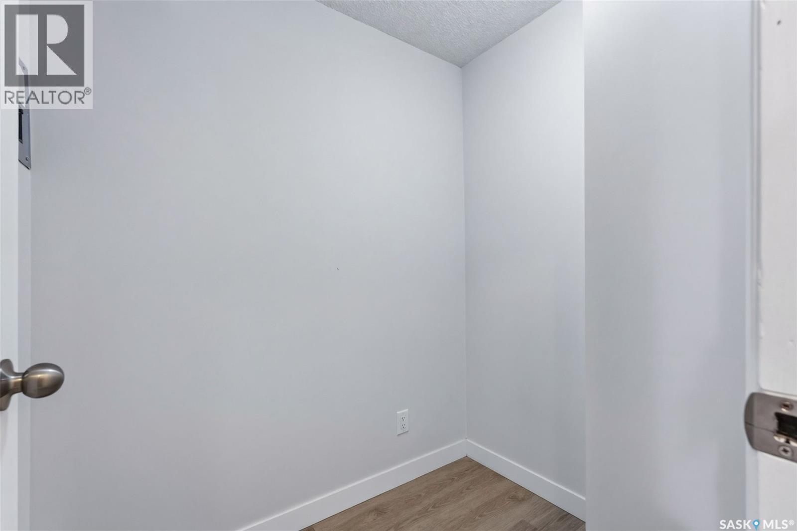 124 P AVENUE S - 14