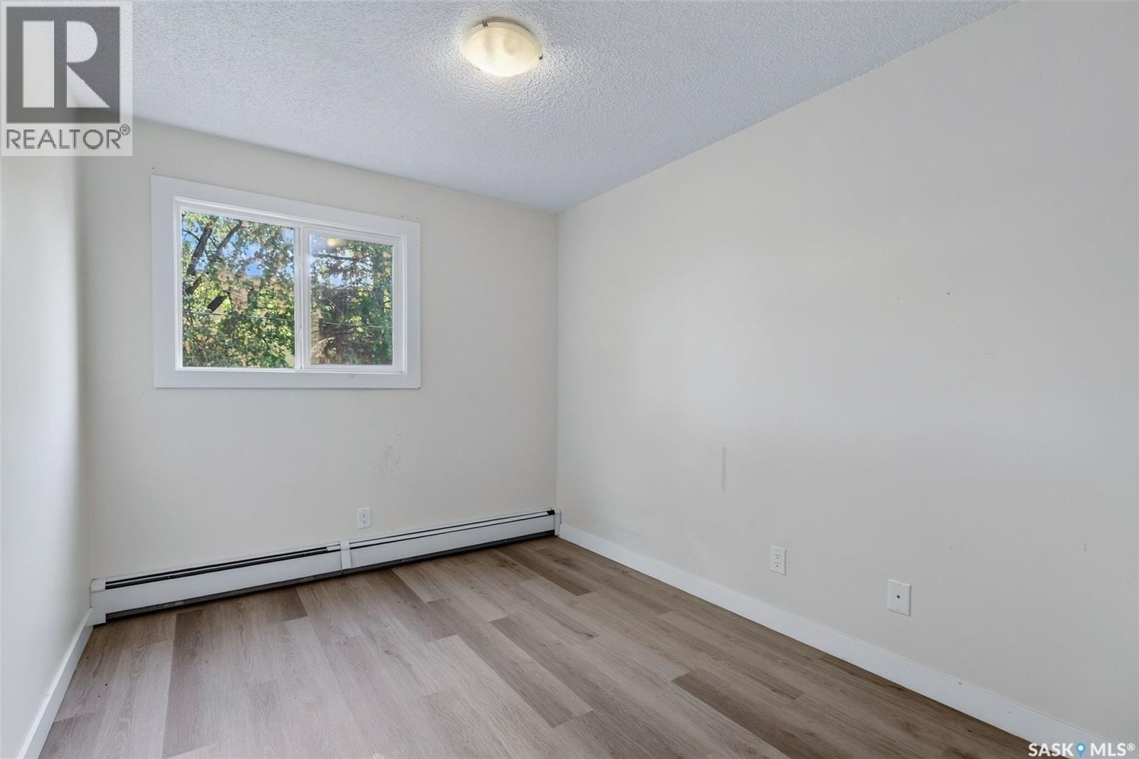124 P AVENUE S - 16