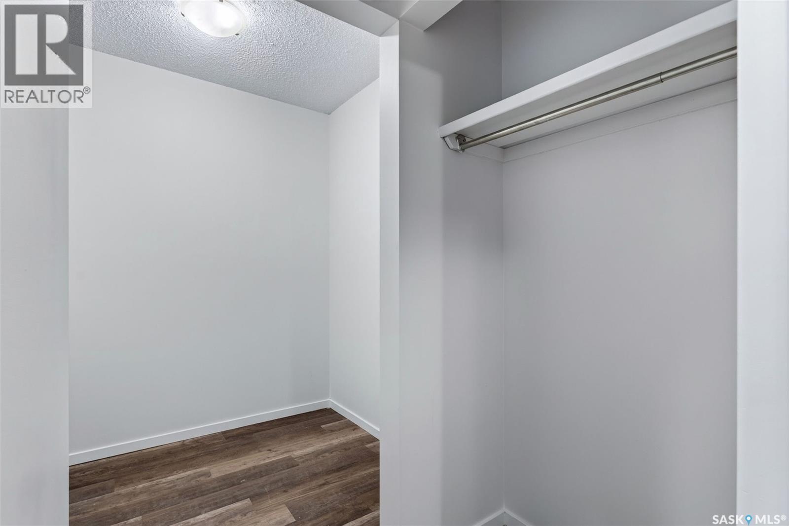 124 P AVENUE S - 32