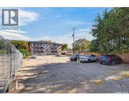 124 P Avenue S, Saskatoon, SK S7M2V9 Photo 9