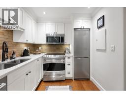 102 828 Gilford Street, Vancouver, BC V6G2N6 Photo 8