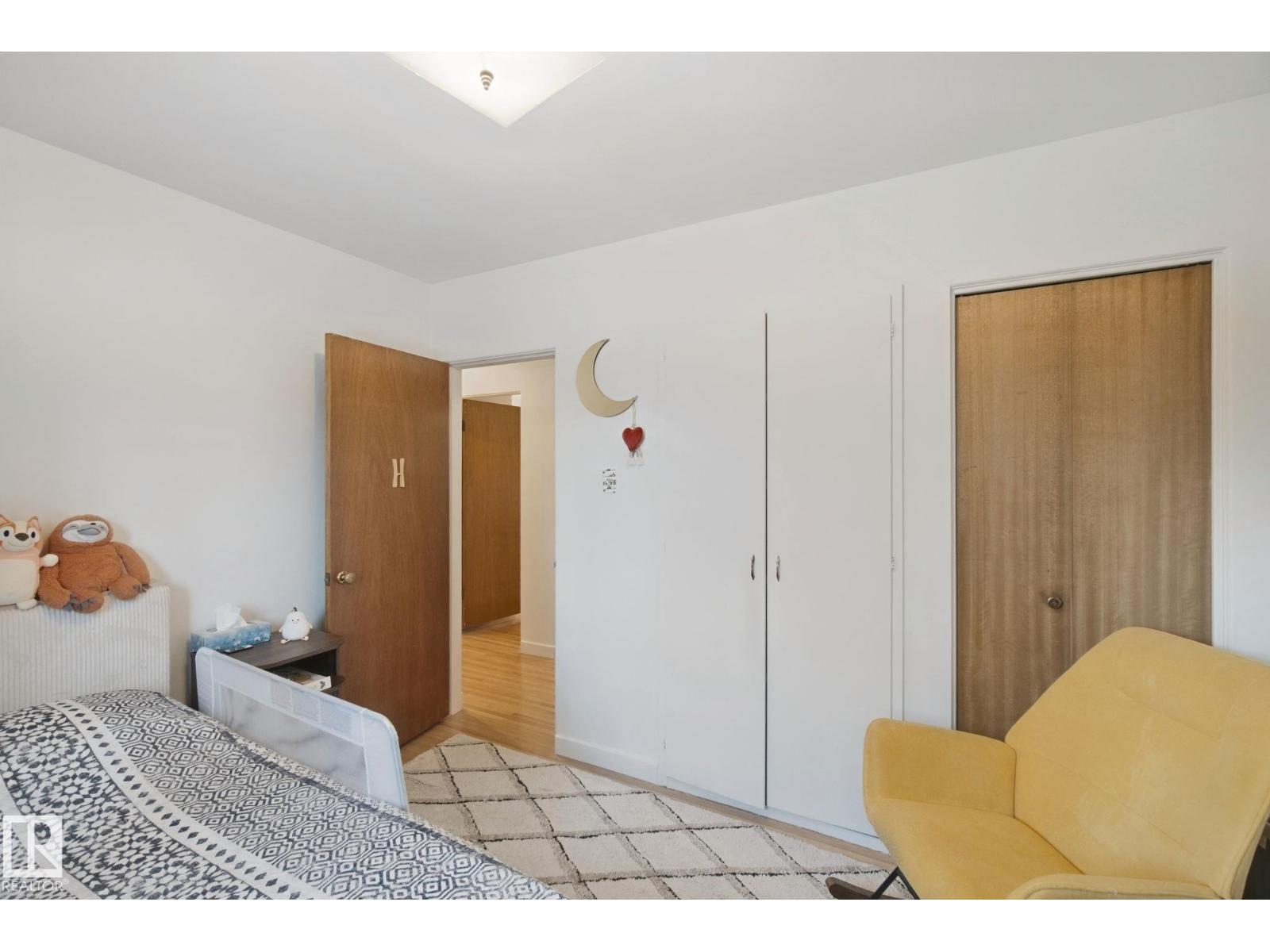 11639 134 ST NW - 22