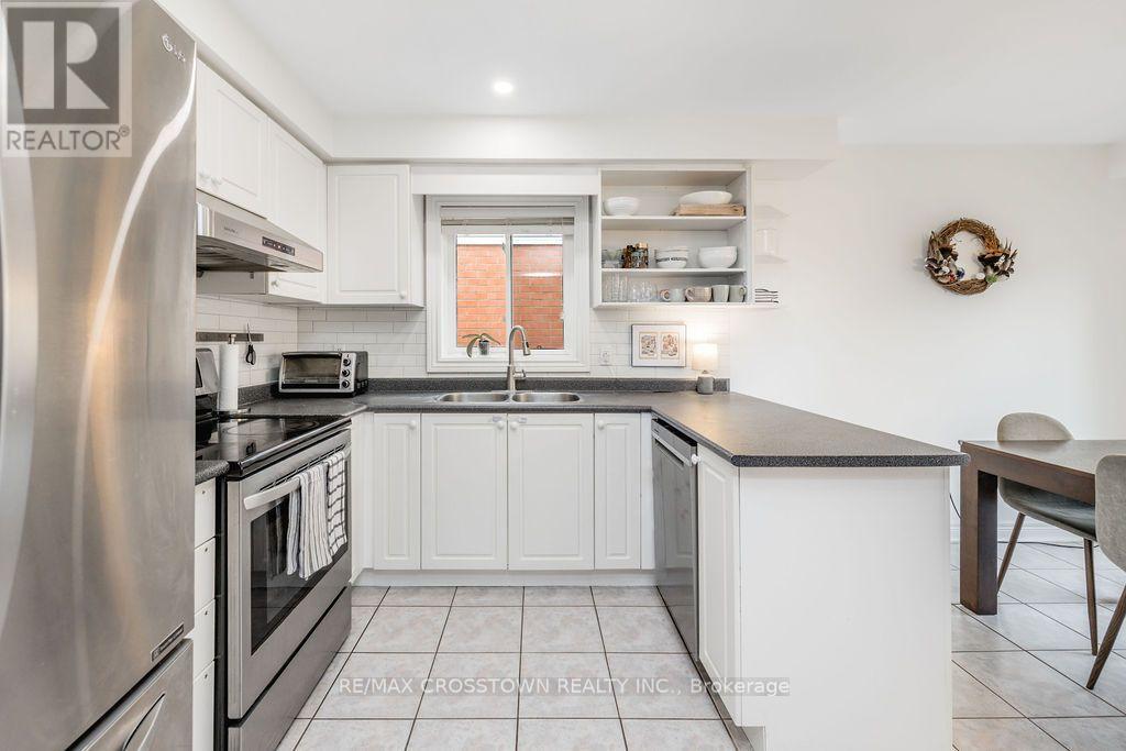 76 Breeze Drive, Bradford West Gwillimbury, ON photo 9