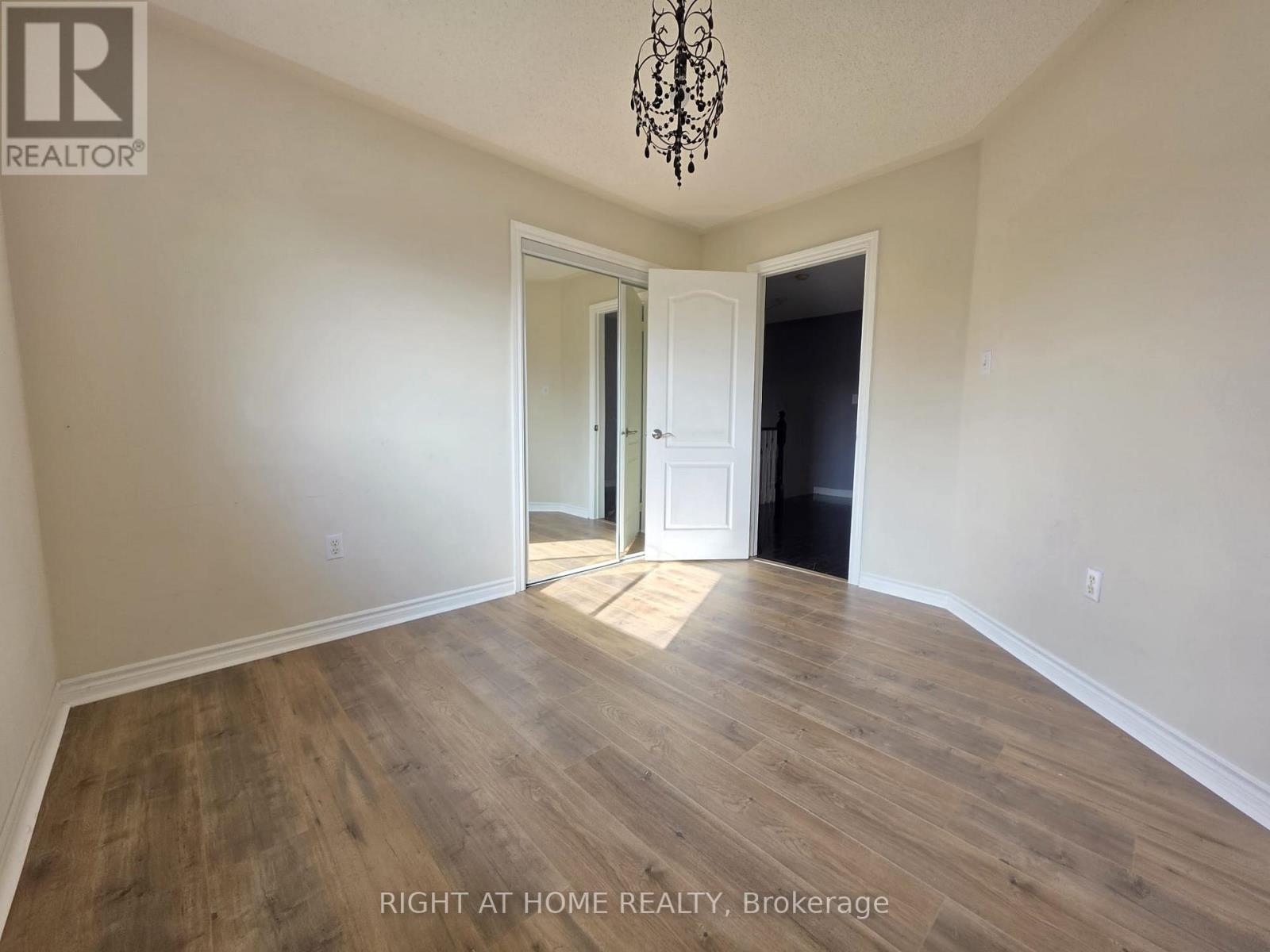 63 Sunridge Street — photo 12