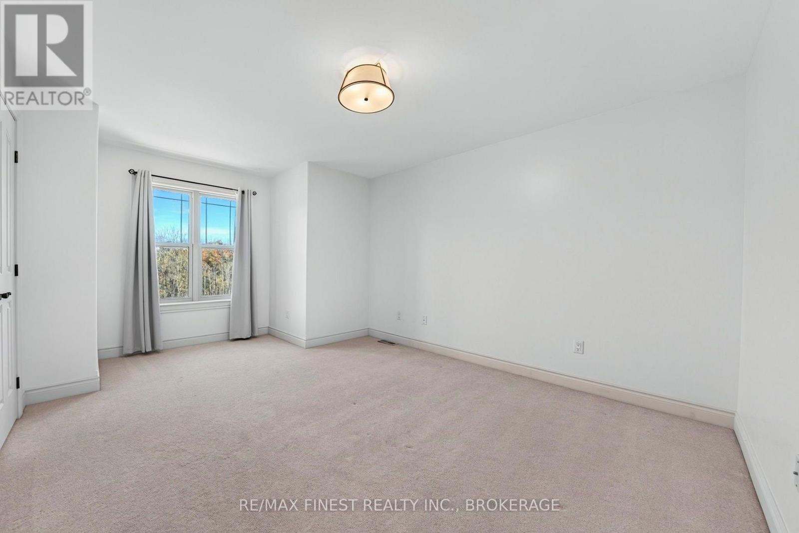 710 Kananaskis Drive — photo 31