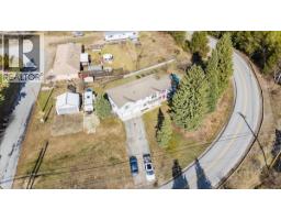 Laundry room - 601 12th Avenue, Genelle, BC V0G1G0 Photo 6
