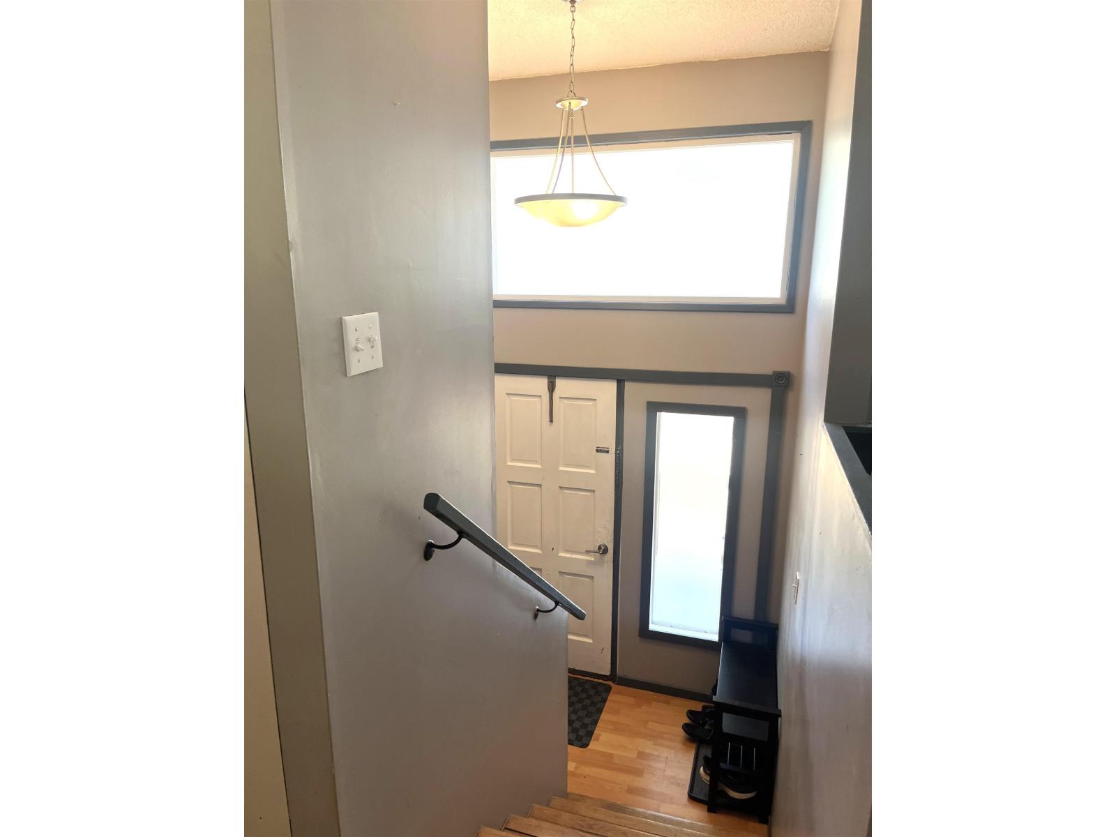Photo of 320 ROBERTSON CRESCENT, Hope 24