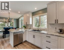 601 12th Avenue, Genelle, BC V0G1G0 Photo 55