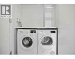 3909 1955 Alpha Way, Burnaby, BC V5C0K6 Photo 7