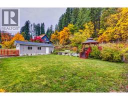 502 Hutcheson Avenue, Salmo, BC V0G1Z0 Photo 39
