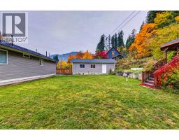 502 Hutcheson Avenue, Salmo, BC V0G1Z0 Photo 36